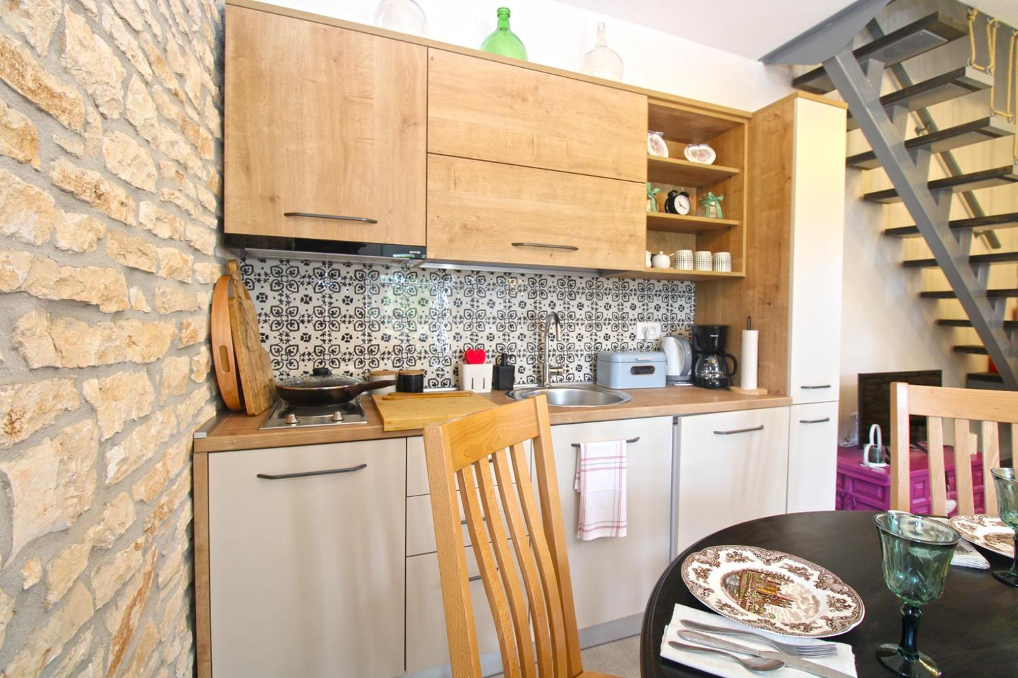 Apartment 2323 *