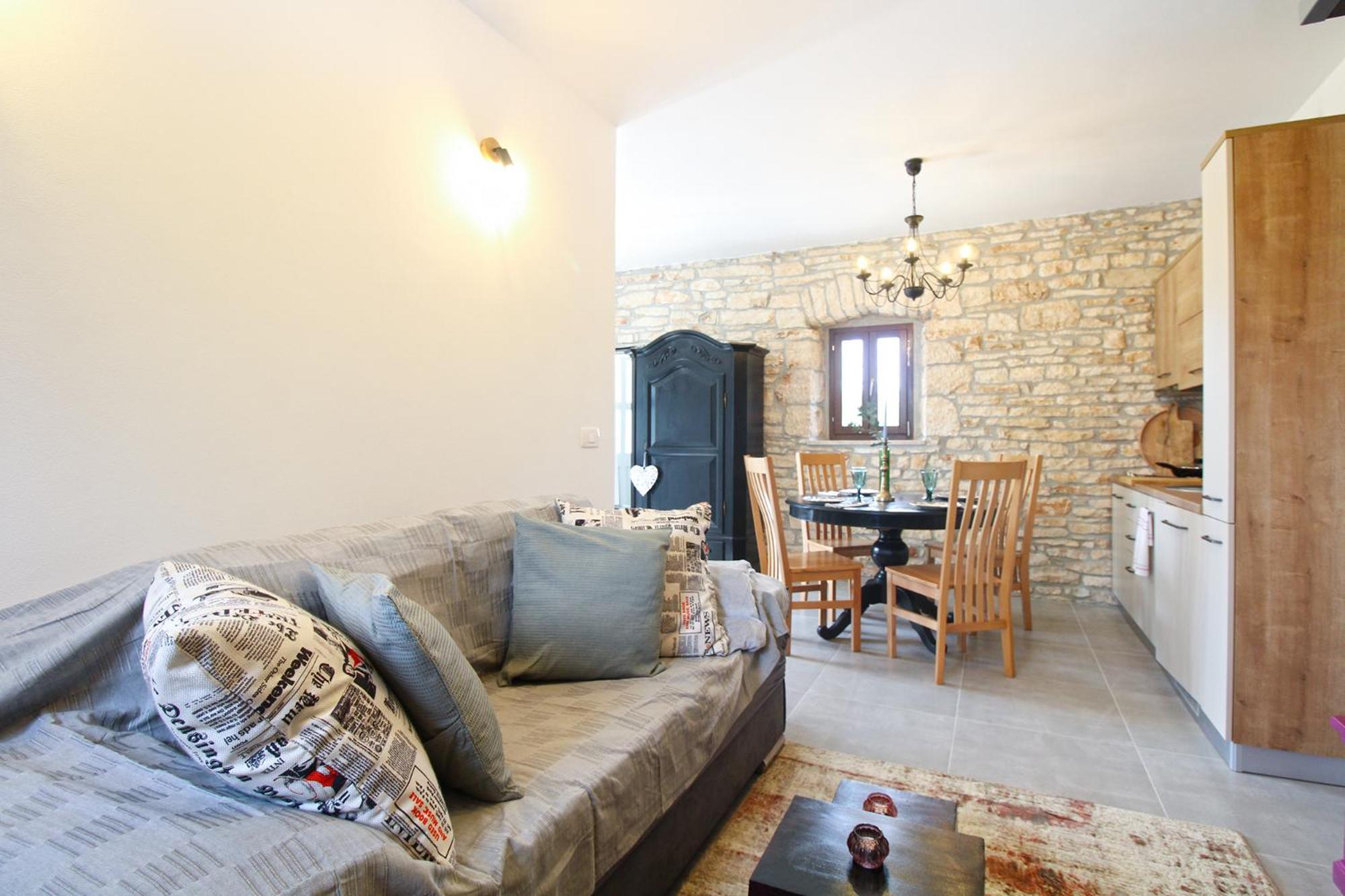 2323 Apartment *